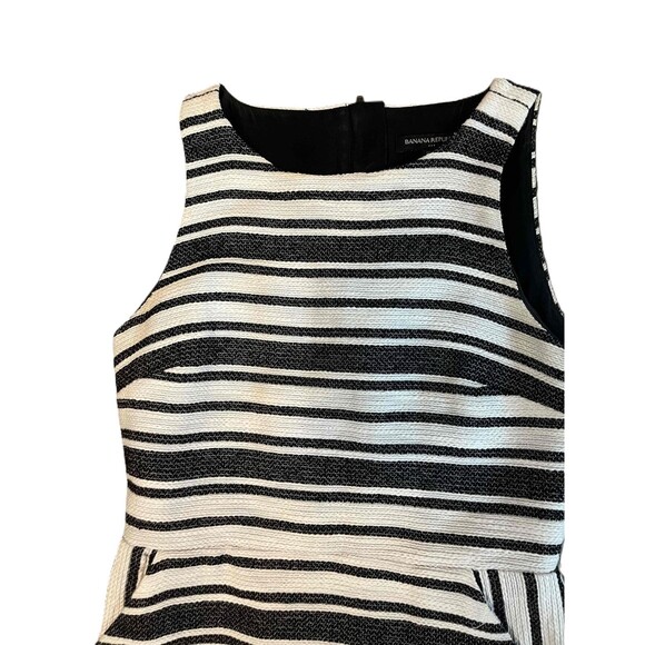 Banana Republic Mini Striped Open Back Side Zip Dress 0P - Picture 3 of 5